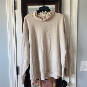 Aerie Cream Sweatshirt
